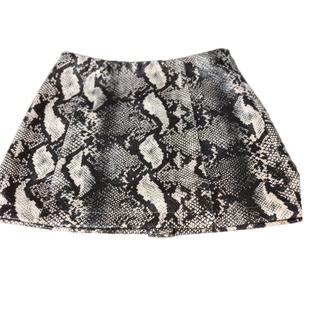 Urban Outfitters Mini Skirt Women S Black White Snakeskin Faux Leathe
